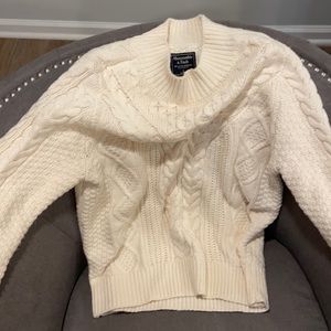 Abercrombie Creme Sweater